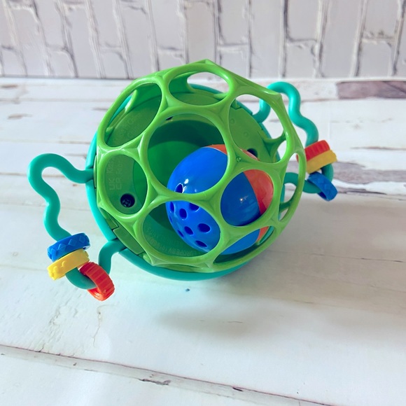 OBall Frog Rattle and Fisher Price Little People Tractor Lot - Picture 4 of 8